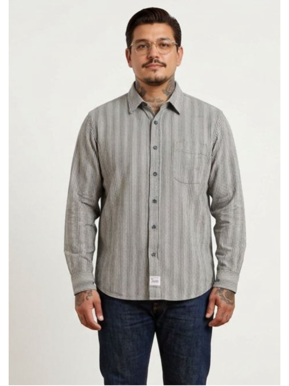 Vintage Men's Levi Strauss & Co. Casual Button Down Shirt L Beige Blue Striped